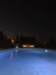 Bazén v ubytování Serravalle Golf Hotel nebo v jeho okolí