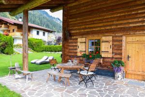 Ogród w obiekcie Almchalet Alpenflora