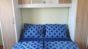 Postel nebo postele na pokoji v ubytování Apartments Roses