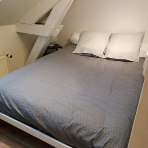 Voodi või voodid majutusasutuse Au galet bleu toas