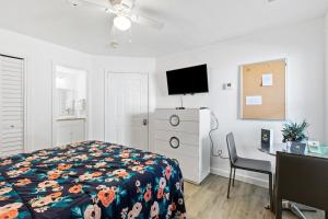 Gallery image of The Inn at St. Thomas Square #1303A in Panama City Beach