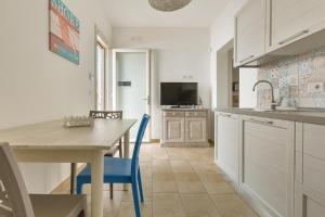 Fotografie z fotogalerie ubytování Appartamento Renzo by BarbarHouse v destinaci Torre Lapillo