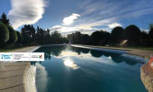 A piscina em ou perto de Villa Silene