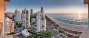 Gallery image of Chateau Beachside Resort in Gold Coast