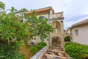 Vonkajšia záhrada v ubytovaní Apartments ANITA
