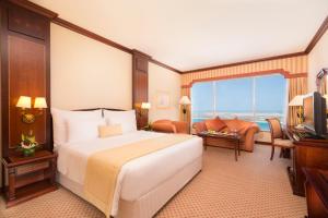 Gallery image of Corniche Hotel Abu Dhabi in Abu Dhabi