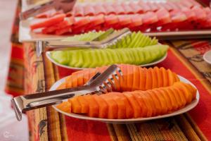 Makanan di atau berdekatan hotel