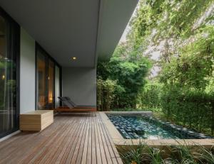 Bazén v ubytování The Peri Hotel Khao Yai nebo v jeho okolí