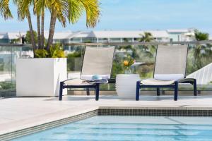 Bazén v ubytování H2O Suites- Adults Only nebo v jeho okolí