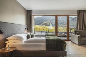 Postel nebo postele na pokoji v ubytování Maraias - Luxury Suites & Apartments