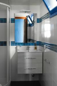 Koupelna v ubytování Casa Iolanda + 32 fotografií