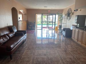 A seating area at Tropicana Inn and Suites