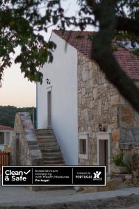 Certifikát, hodnocení, plakát nebo jiný dokument vystavený v ubytování Casa dos Tios