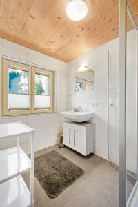 Fotografie z fotogalerie ubytování Haus Berghof v destinaci Schröcken