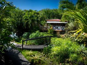 Afbeelding uit fotogalerij van Le Domaine du Rocher Noir in Pointe-Noire