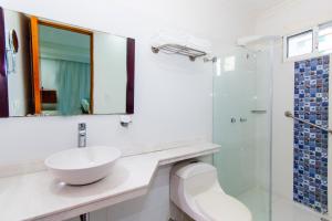 Koupelna v ubytování Hotel Bocagrande By GEH Suites