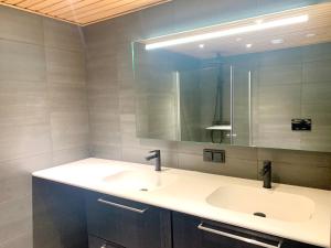 Φωτογραφία από το άλμπουμ του Fantastic apartment in Hemsedal, ski in ski out, Fyri Tunet σε Hemsedal