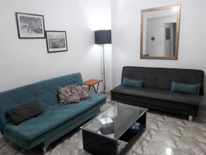 O zonă de relaxare la Edificio ALONE com terraço na quadra da praia, espaçoso e silencioso