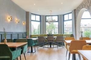 Posezení v ubytování Alp de Veenen Hotel