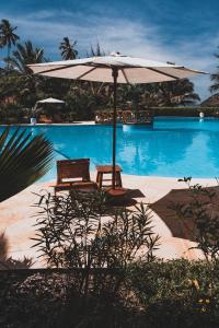 Bazén v ubytování White Paradise Zanzibar nebo v jeho okolí