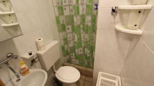 Łazienka w obiekcie Apartment Kreslin