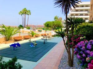Gallery image of Apartamento frente al mar con piscina in Malgrat de Mar