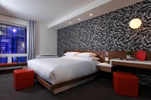 Postel nebo postele na pokoji v ubytování Mere Hotel + 28 fotografií