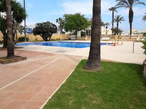 The swimming pool at or close to Comfortable apartment in Benalmádena 60 m² with pool