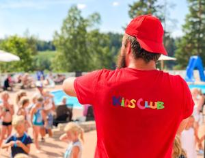 Gestir sem dvelja á Årjäng Camping & Stugor Sommarvik