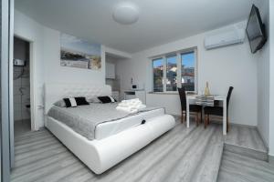 Gallery image of Bellevue Molet apartments Koper in Koper