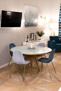 Posezení v ubytování PROVENZALE CASA + 78 fotografií