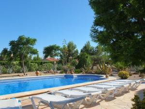 Photo de la galerie de l'établissement Villa Oasis 4bedroom villa with air-conditioning & large private swimming pool, à L'Ametlla de Mar