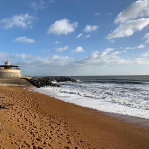 Gallery image of Ventnor Bay House in Ventnor +40 photos