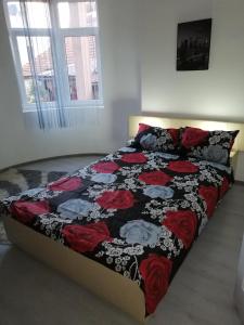 Ένα ή περισσότερα κρεβάτια σε δωμάτιο στο Andrina Sweet Home