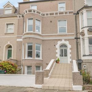 Sea Coast Apartment by Seaside Llandudno