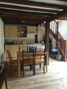 Kuchyň nebo kuchyňský kout v ubytování Penybryn Cottages