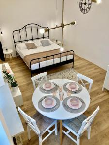 Posteľ alebo postele v izbe v ubytovaní Duo 1 Debniki Apartment