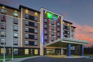 Photo de la galerie de l'établissement Holiday Inn Express & Suites Moncton, an IHG Hotel, à Moncton