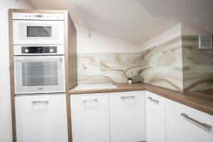Dapur atau dapur kecil di NEW Apartament GREEN Warszawa PARKING Free