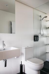 Salle de bains dans l'établissement Nishi Apartments Eco Living by Ovolo