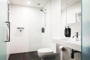 Salle de bains dans l'établissement Nishi Apartments Eco Living by Ovolo