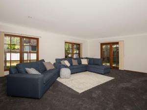 Eagles Point I Water Views I Pet Friendly的休息区