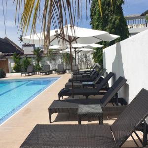 Bazén v ubytování Liquid Dive Resort nebo v jeho okolí