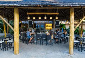 Restaurace v ubytování Liquid Dive Resort