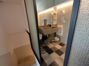 Bagno di Antico Mondo Rooms & Suites