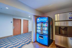 Galeriebild der Unterkunft Microtel Inn and Suites - Zephyrhills in Zephyrhills
