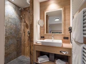 Koupelna v ubytování Chalets Weitblick Mariasteinerhof + 37 fotografií