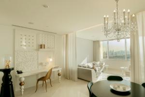 Seating area sa Mondrian Doha