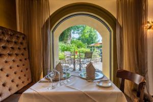 Restaurace v ubytování Schloss zu Hopferau