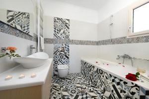 A bathroom at Casa Dell Amore